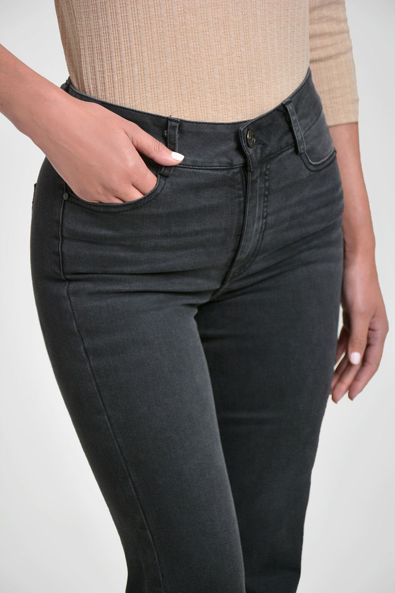 JEAN_MUJER_XUSS_JE-0062_GRIS-OSCURO_4