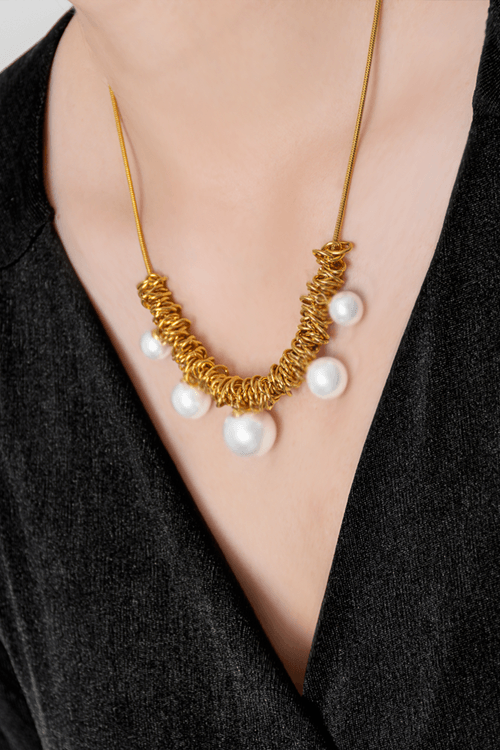 COLLAR FORMAS COMBINADAS PERLAS
