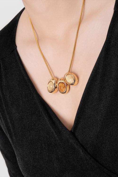COLLAR COLGANTE TRES GOTAS