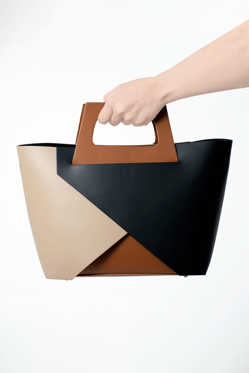 BOLSO MEDIANO EN PIEL