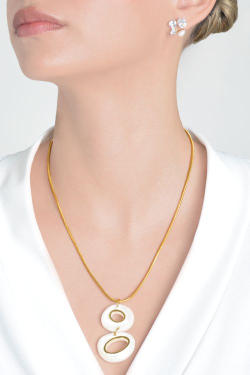 COLLAR LARGO DORADO