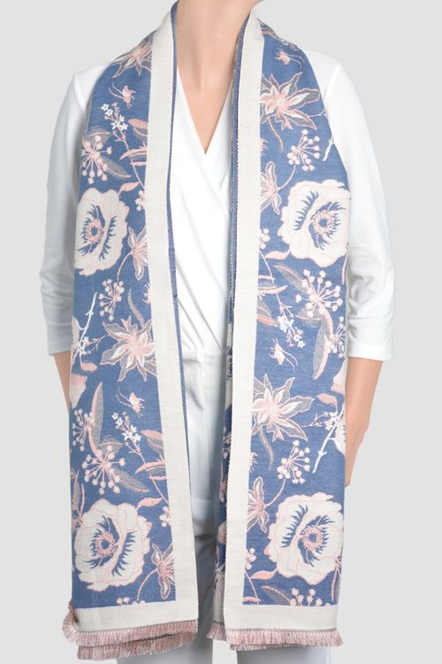 BUFANDA ESTAMPADA CON FLORES