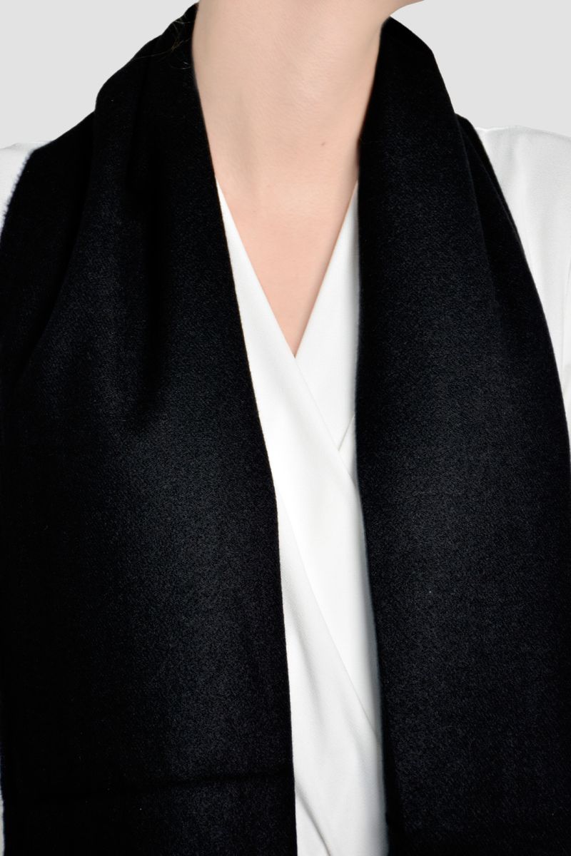 PASHMINA_MUJER_XUSS_20027HM_NEGRO_2