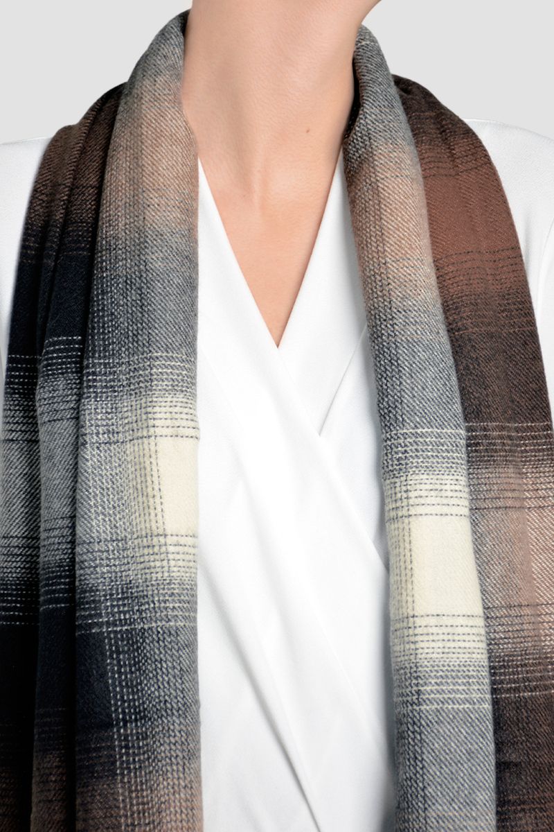 PASHMINA_MUJER_XUSS_20055HM_NEGRO_2