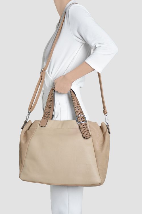 BOLSO GRANDE CON ASA TEJIDA MANO