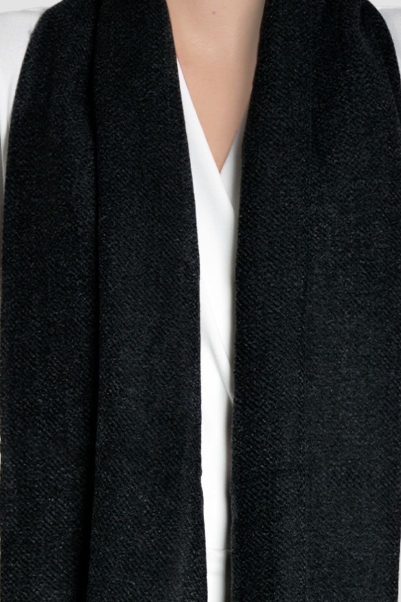 PASHMINA_MUJER_XUSS_20004HM_NEGRO_2
