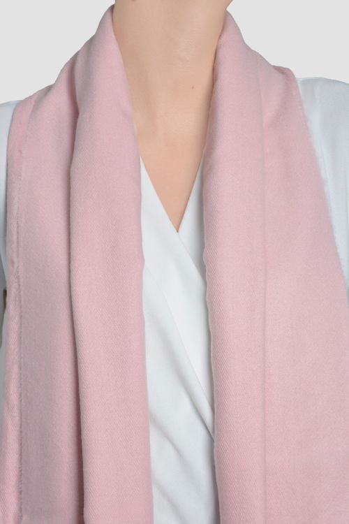 BUFANDA EN CASHMERE CON FLECOS