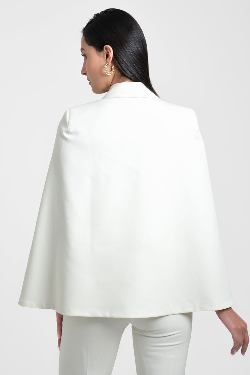CAPA_MUJER_XUSS_KI-0023_IVORY_3
