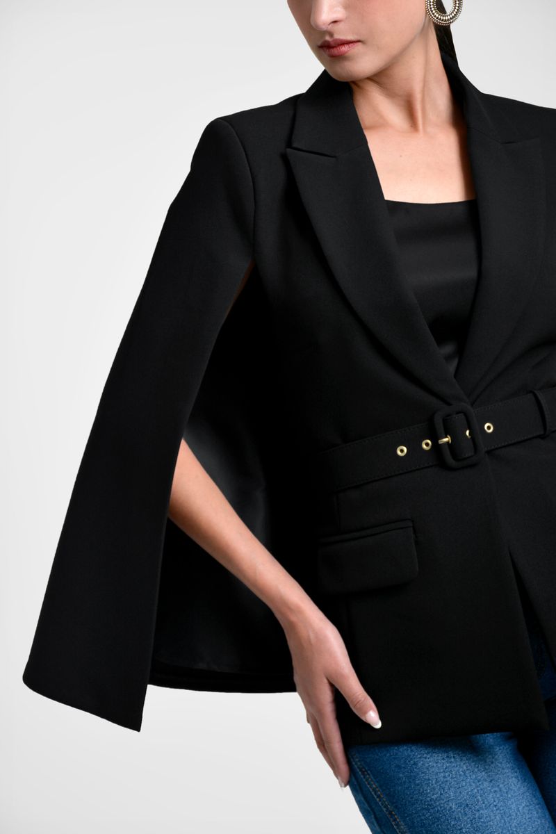 CAPA_MUJER_XUSS_KI-0023_NEGRO_4