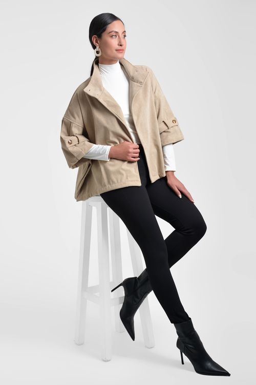 CAPA MUJER CUELLO ALTO