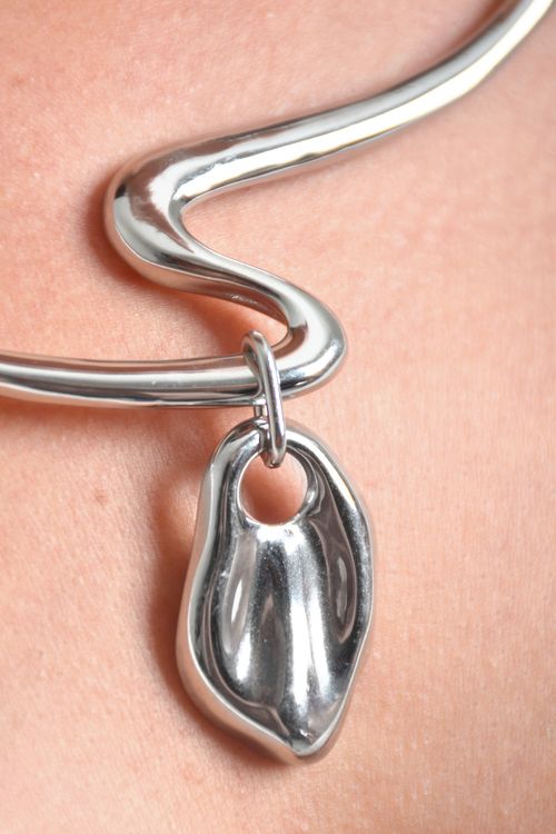 COLLAR MUJER DIJE ASIMETRICO