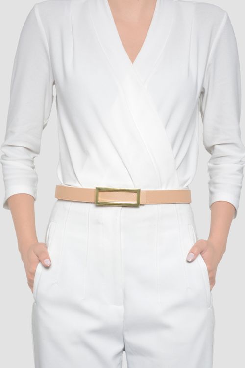 CINTURÓN DELGADO HEBILLA OVALADA