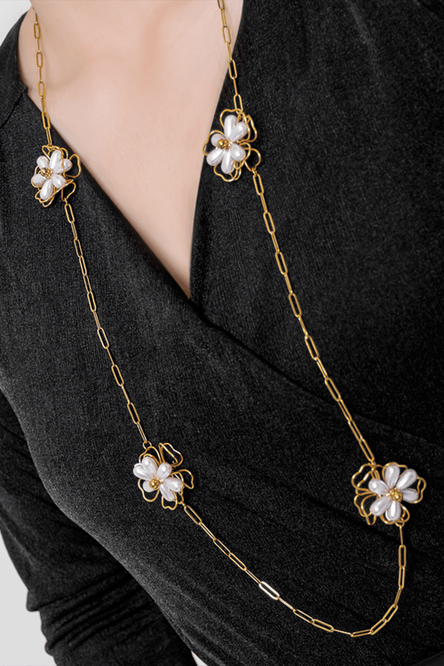 COLLAR LARGO CON DIJE