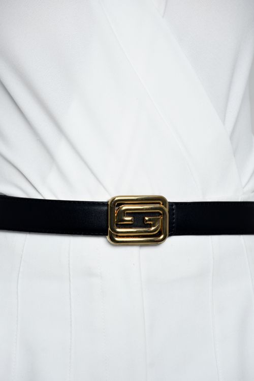 CINTURÓN DELGADO EN PIEL