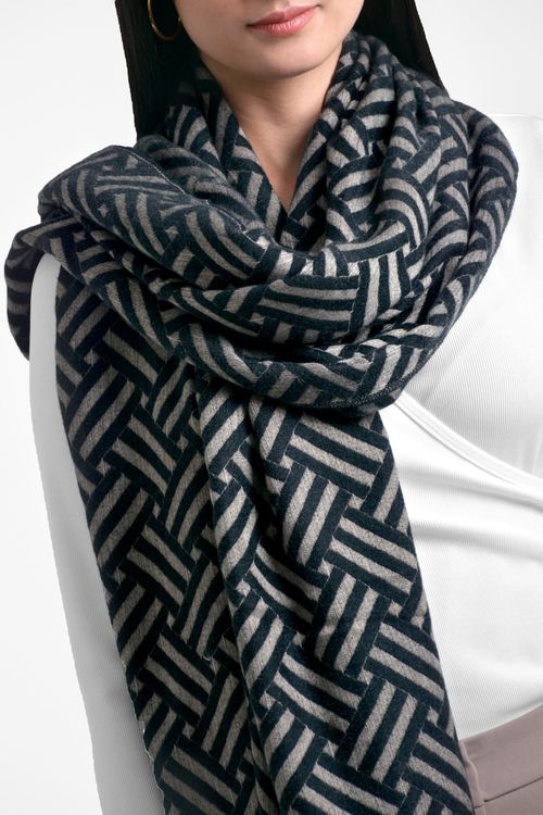 BUFANDA MUJER DISEÑO ENTRELAZADO