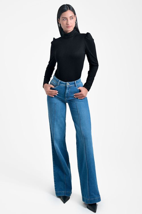 JEAN MUJER TIPO PALAZZO